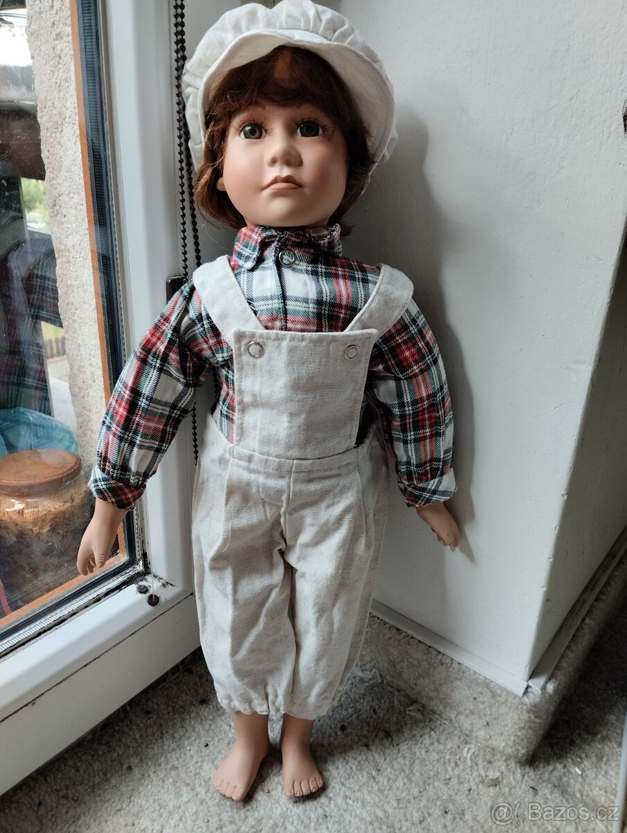 Porcelánový chlapeček mlynář