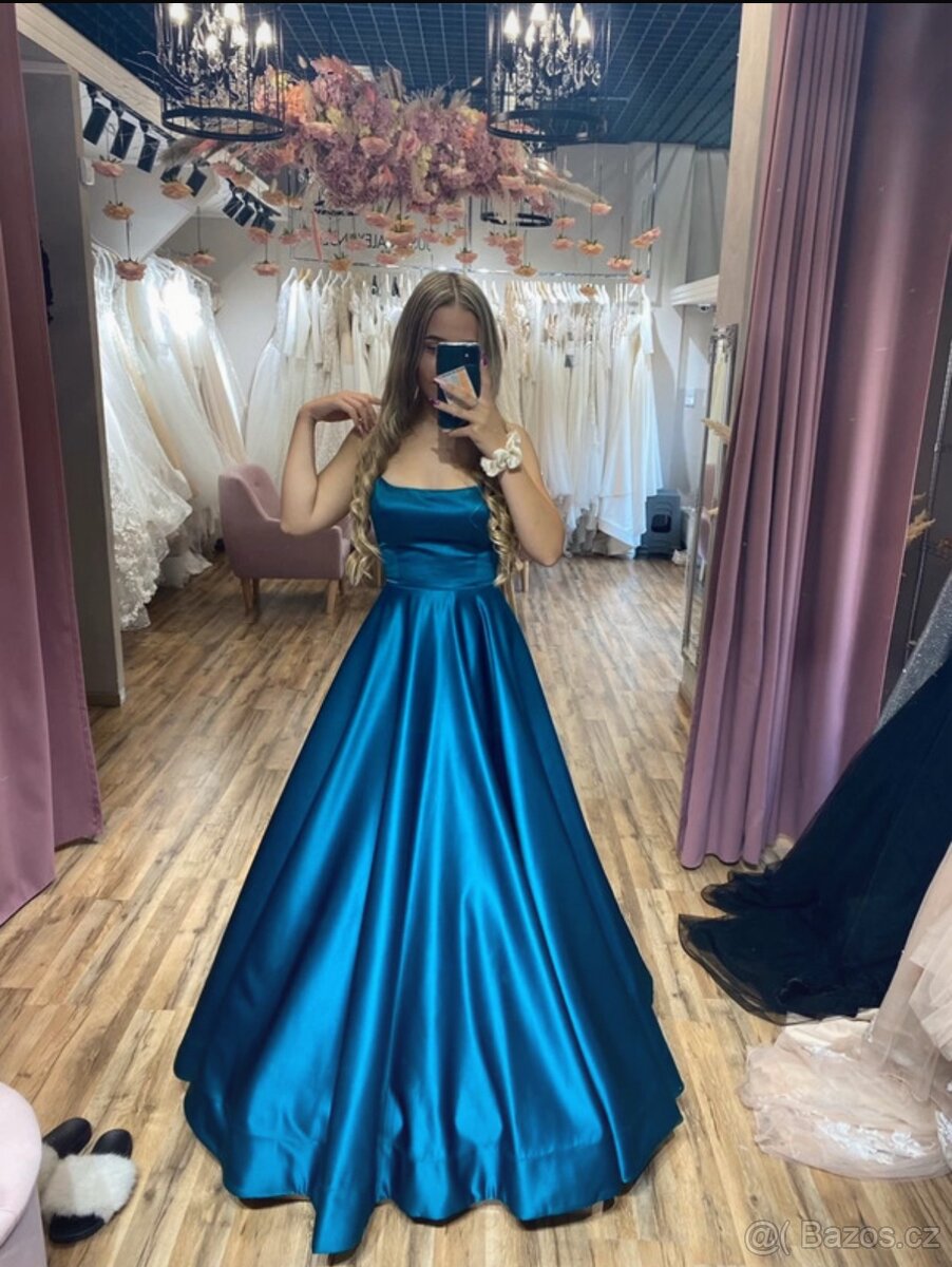 Plesové šaty