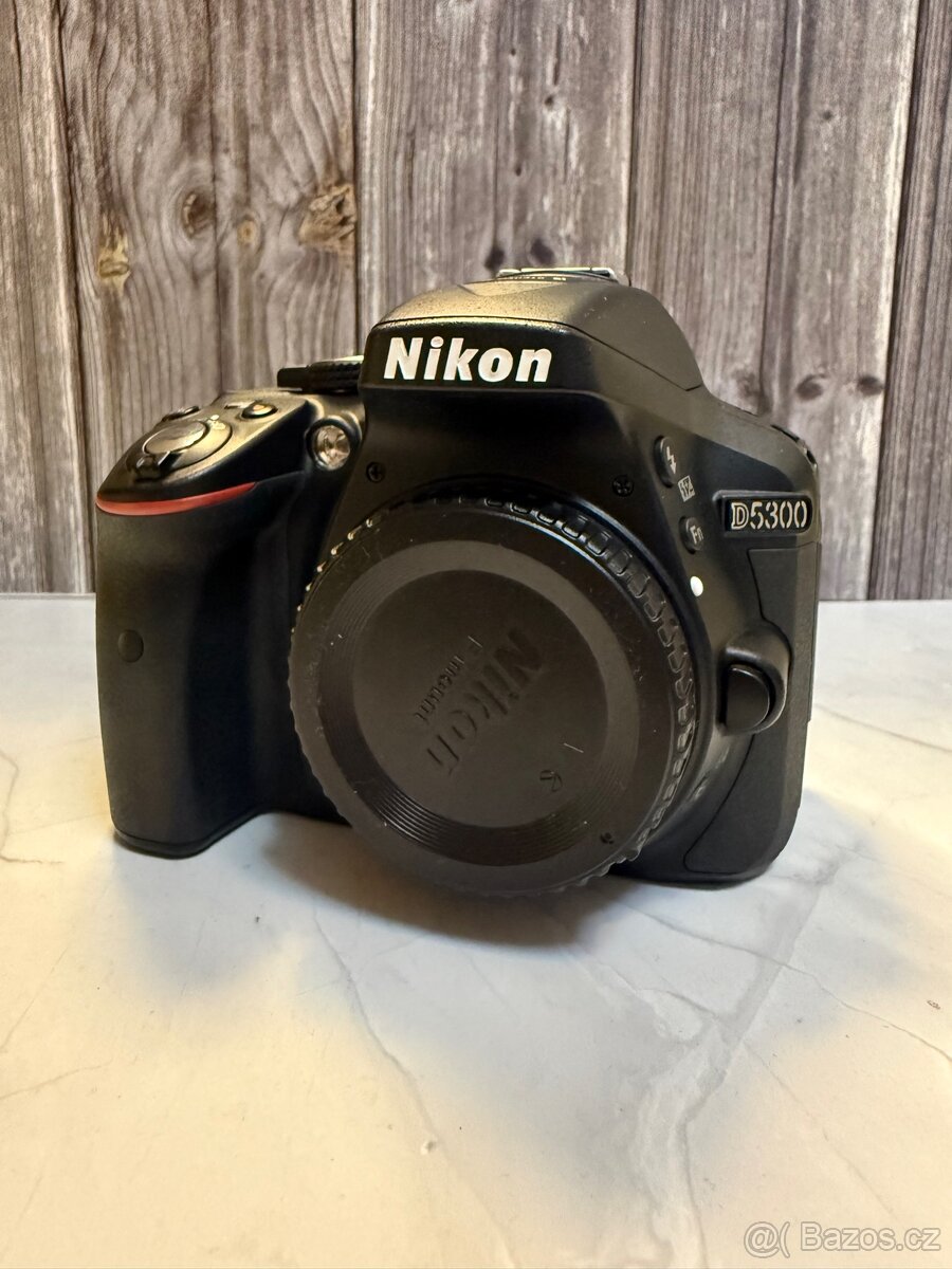 Nikon D5300 fotoaparát