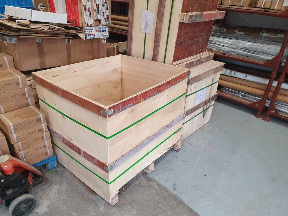 Bedny na skladování čehokoliv