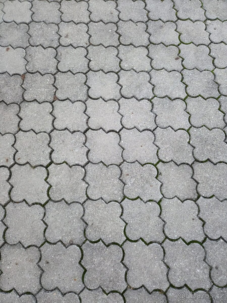 Zámková dlažba květ