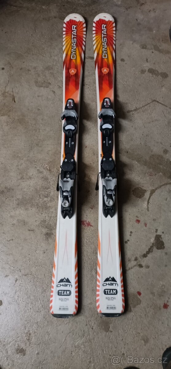 Dětské sjezdové lyže 130cm zn. Dynastar