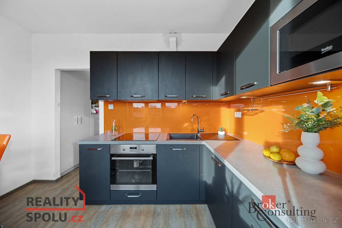 Prodej, byty/2+1, 55 m2, Devotyho 2451, 53002 Pardubice, Par