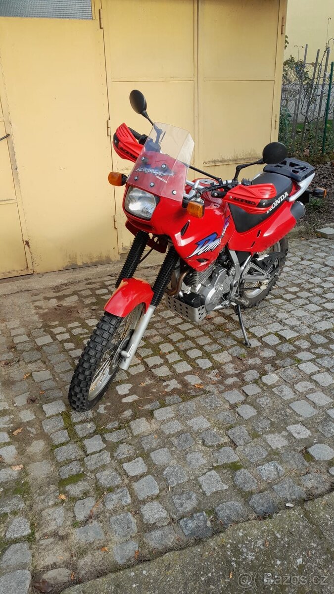 Honda Dominator NX 650