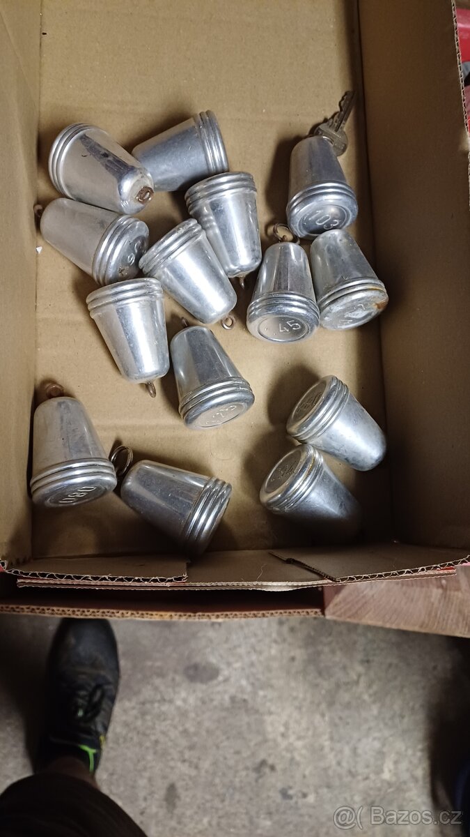 hlinikove přivěsky na klíče set