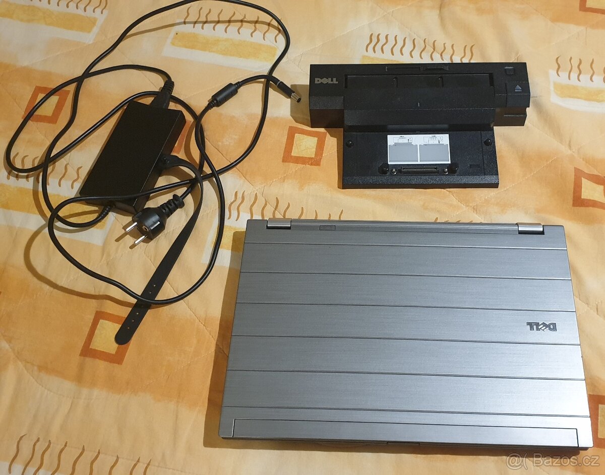 15" notebook Dell Precision M4500 Intel i7-Q720 8GB 240GB