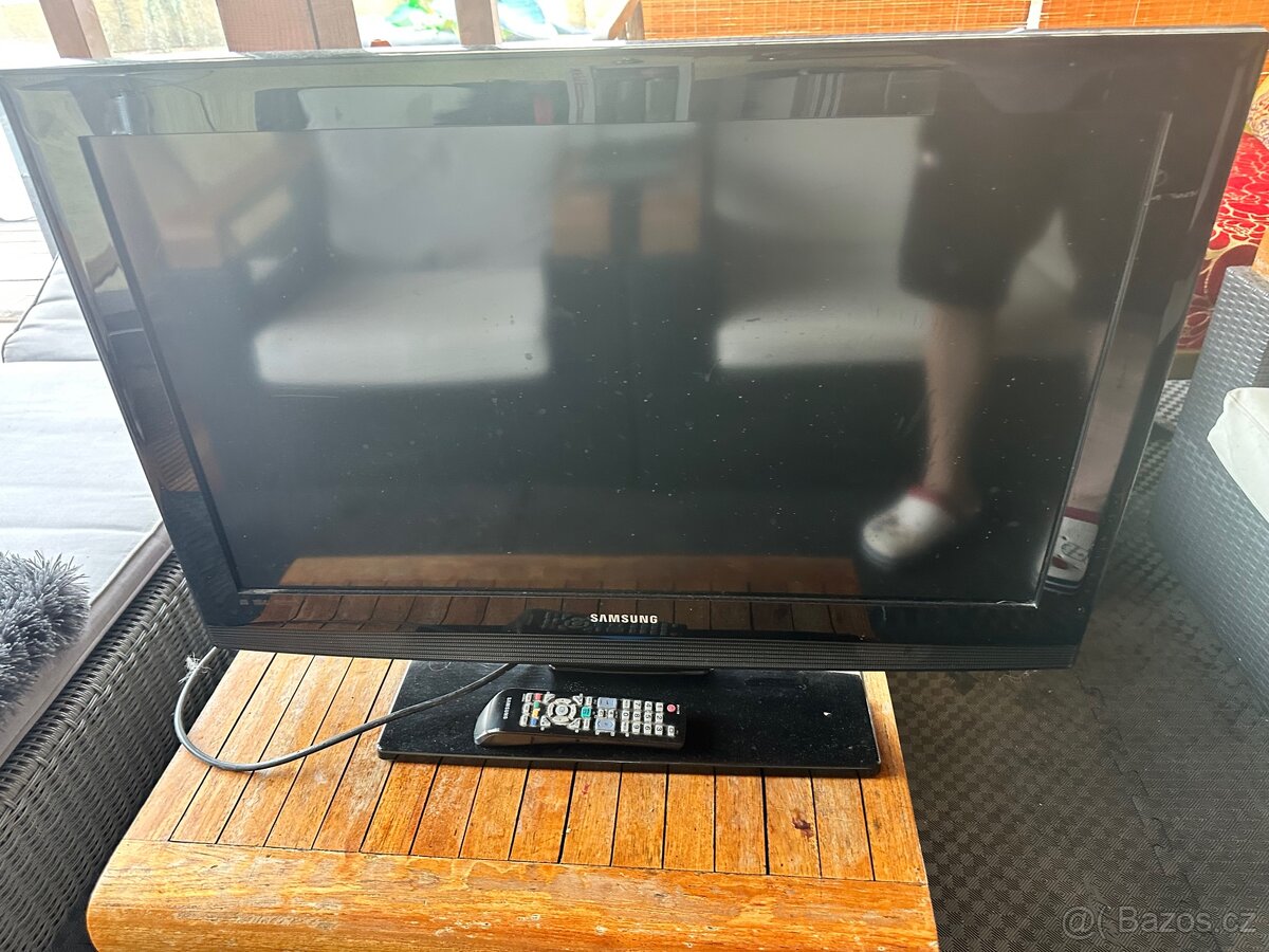 Prodám Tv Samsung LE32B350