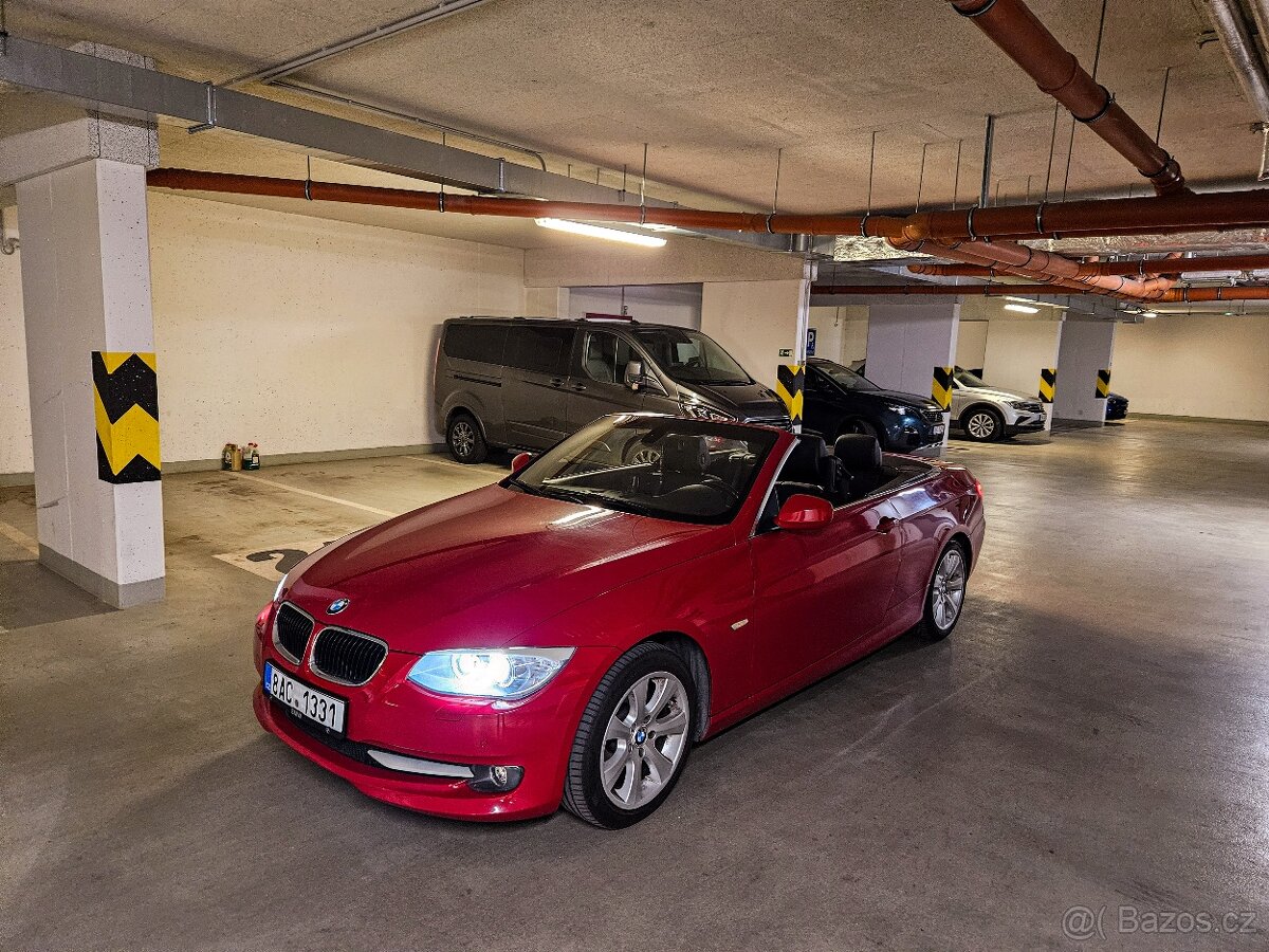 BMW E93 320i (Facelift) – 2010
