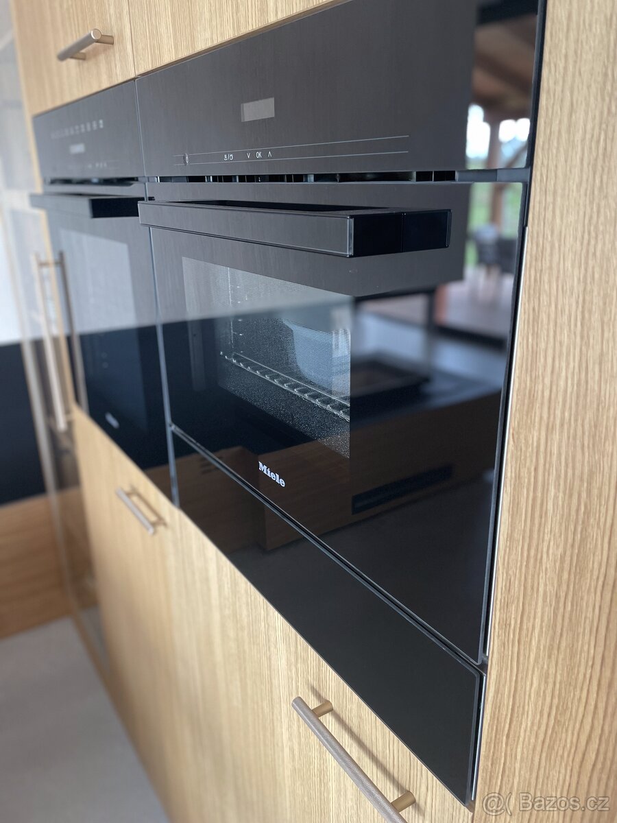 Parní trouba Miele