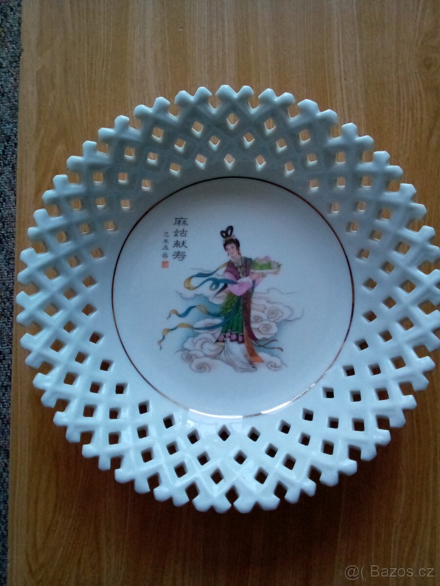 Miska z čínského porcelánu