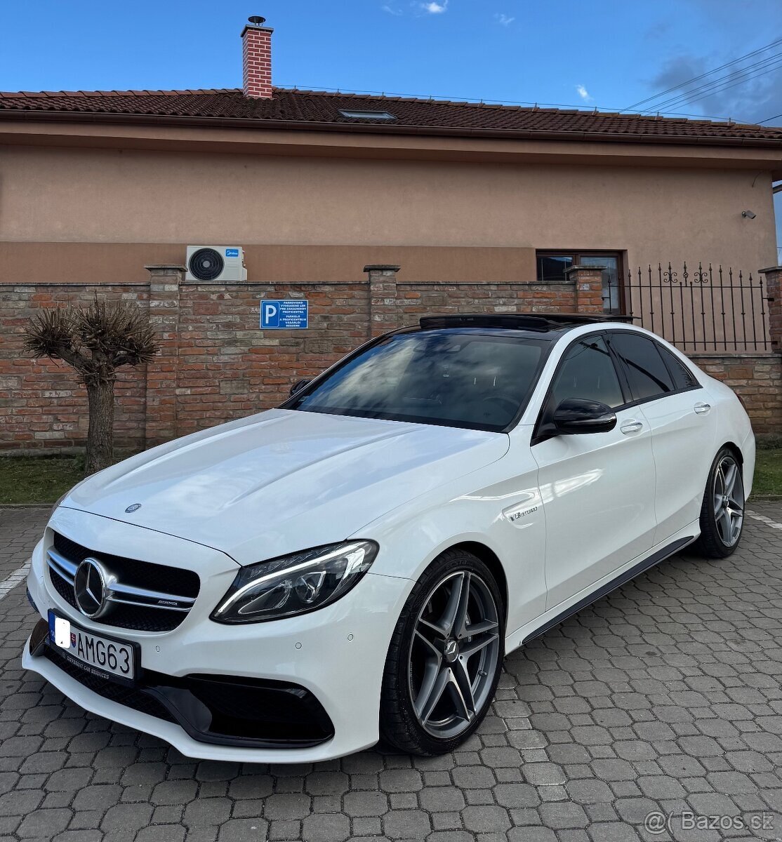 Mercedes Benz AMG C63, uprava BRABUS 600PS