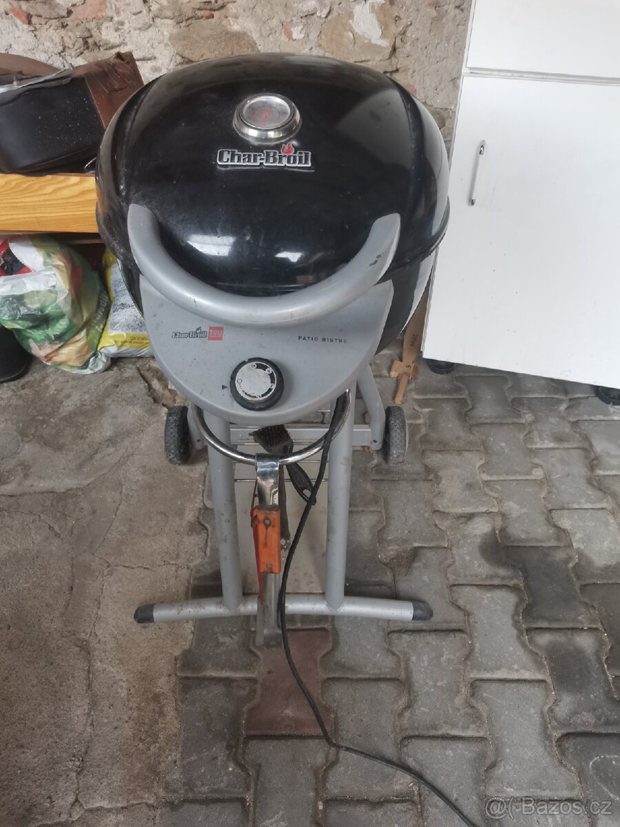 Elektrický gril char broil