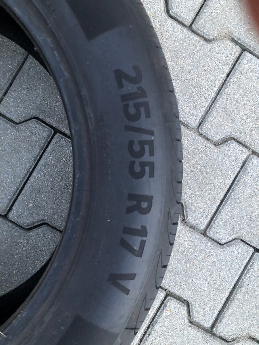 Pneu 215/55 R17