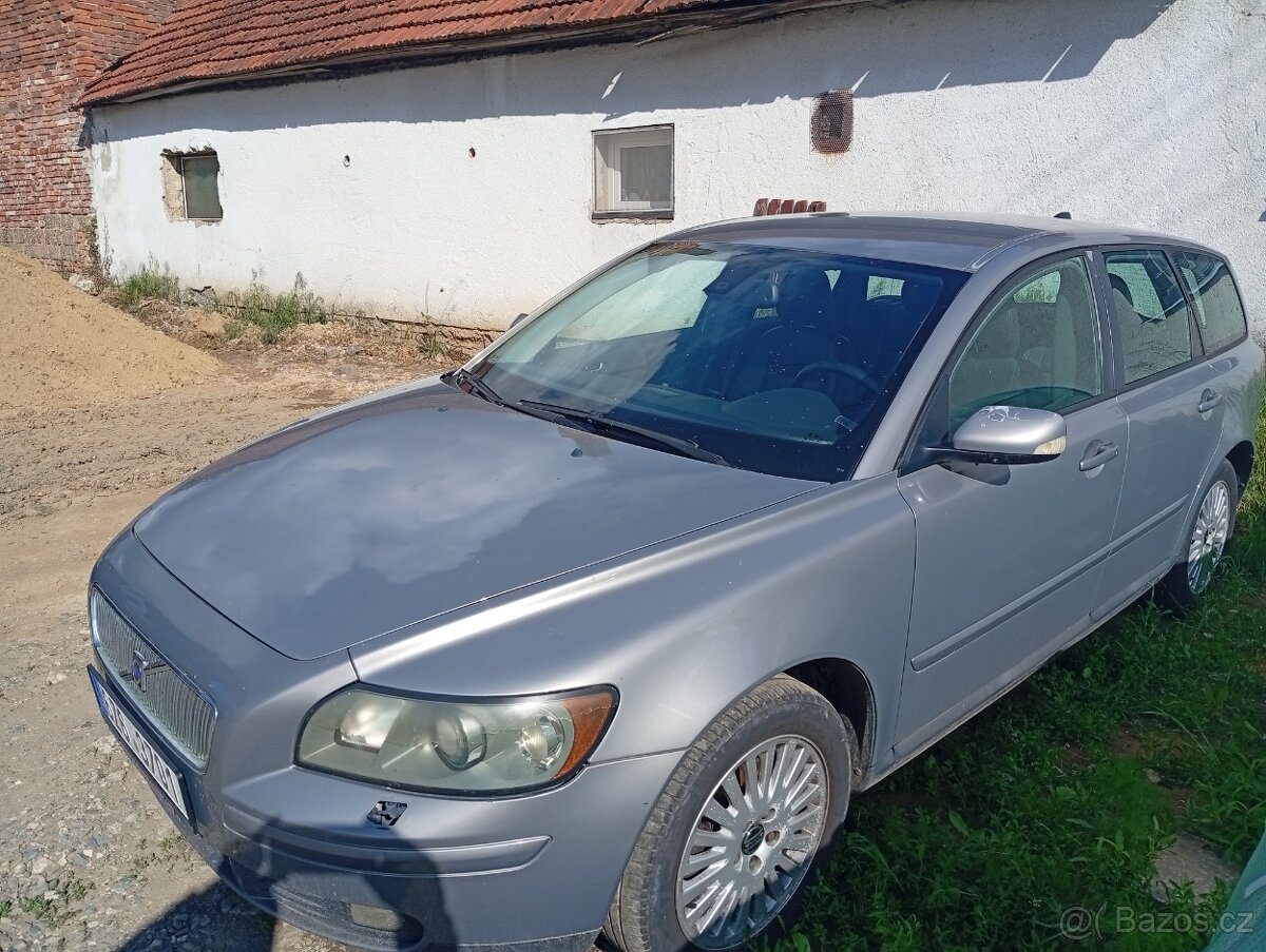 Volvo V50