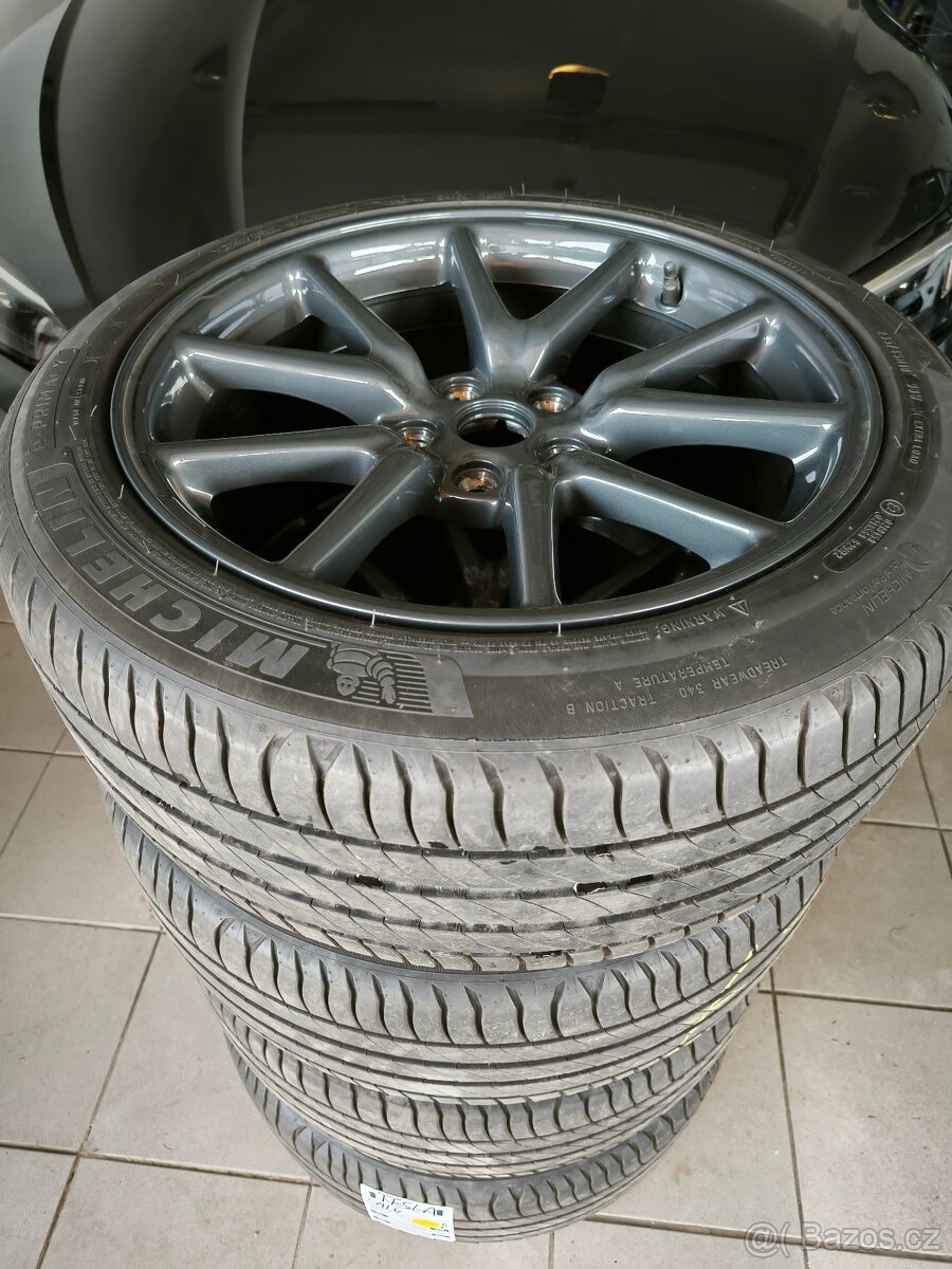 Originál letní sada ALU kol Tesla model 3  Michelin