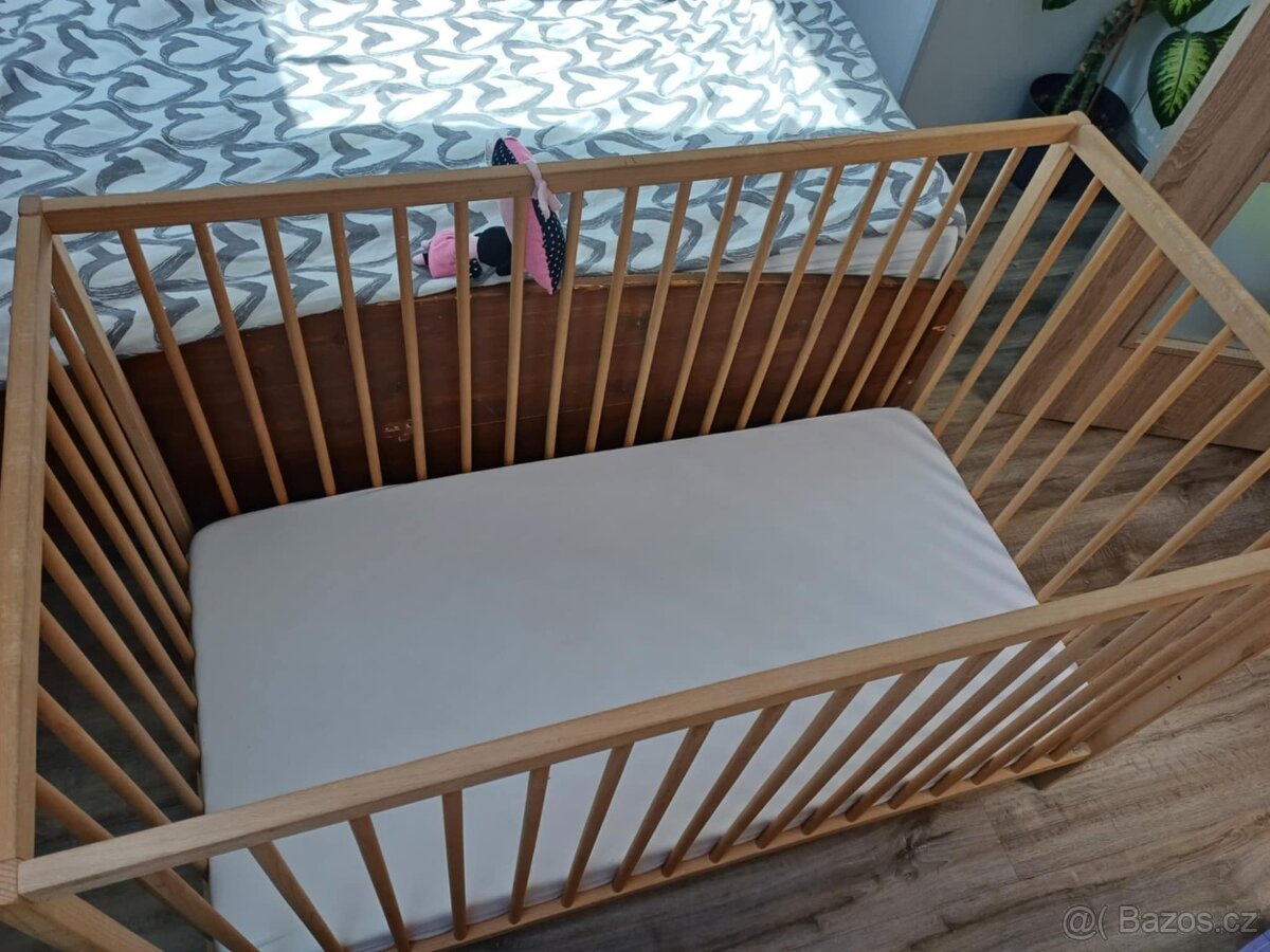 Dětská postýlka