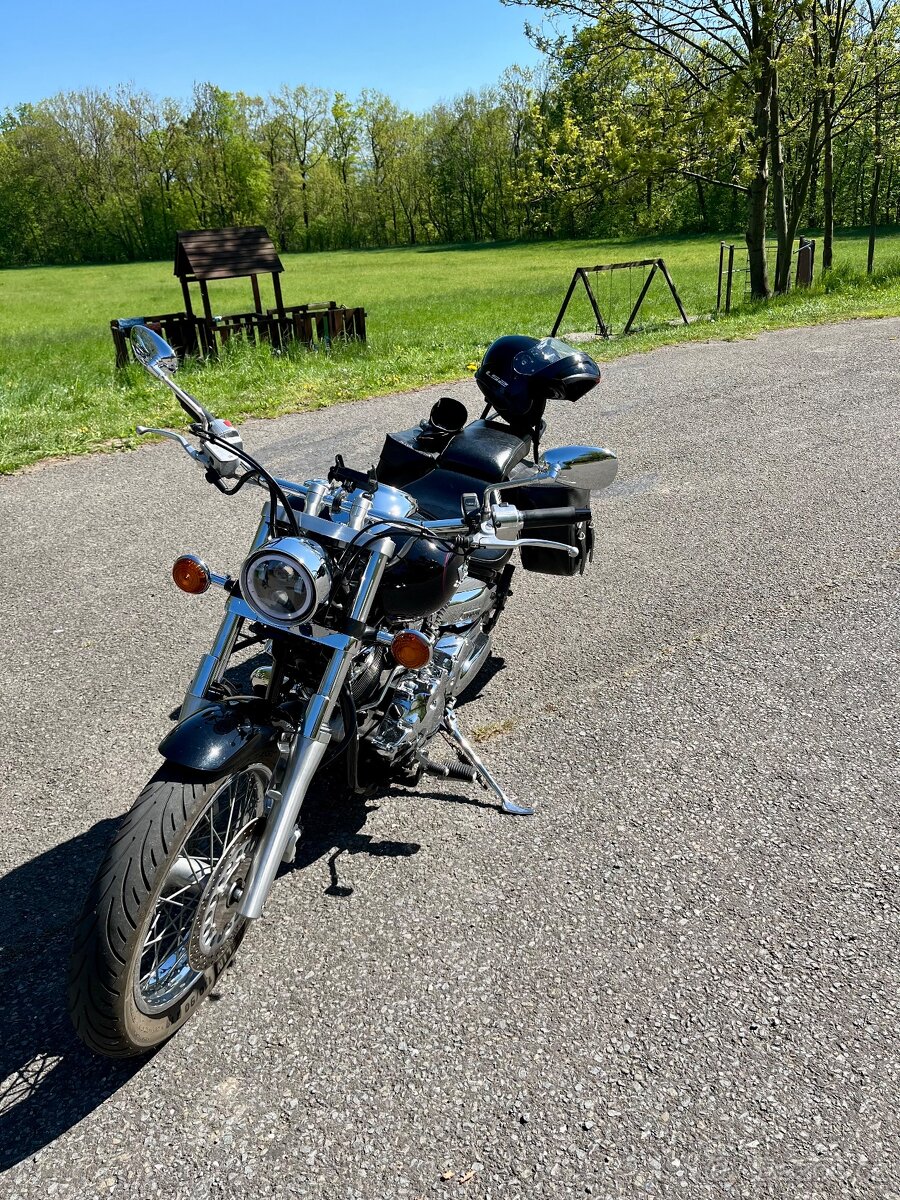 Yamaha xvs 1100 Dragstar
