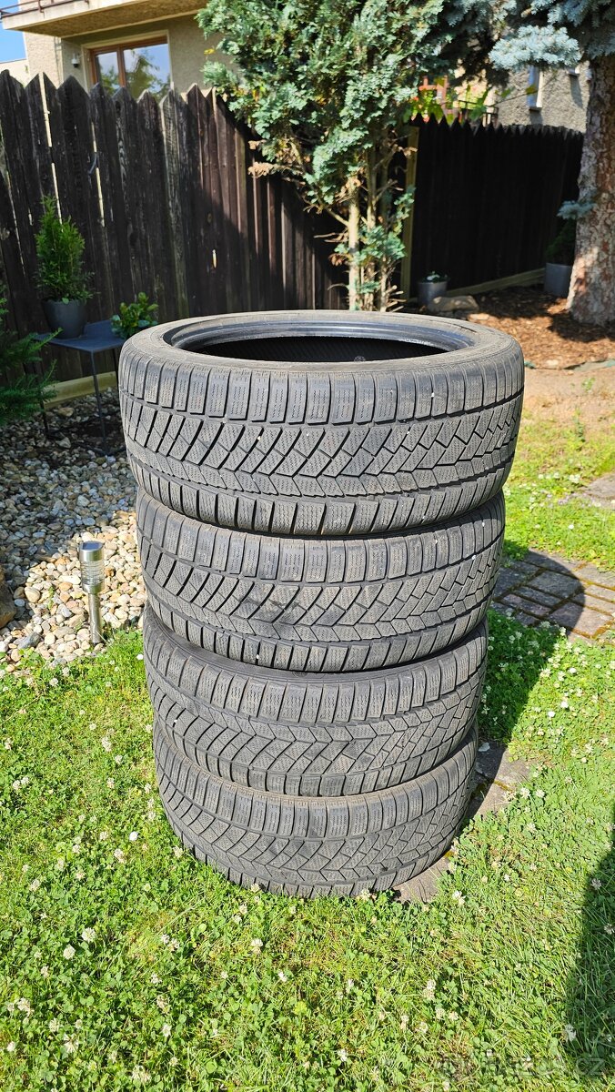 Zimní pneu Continental Wintercontact 225/45 r17
