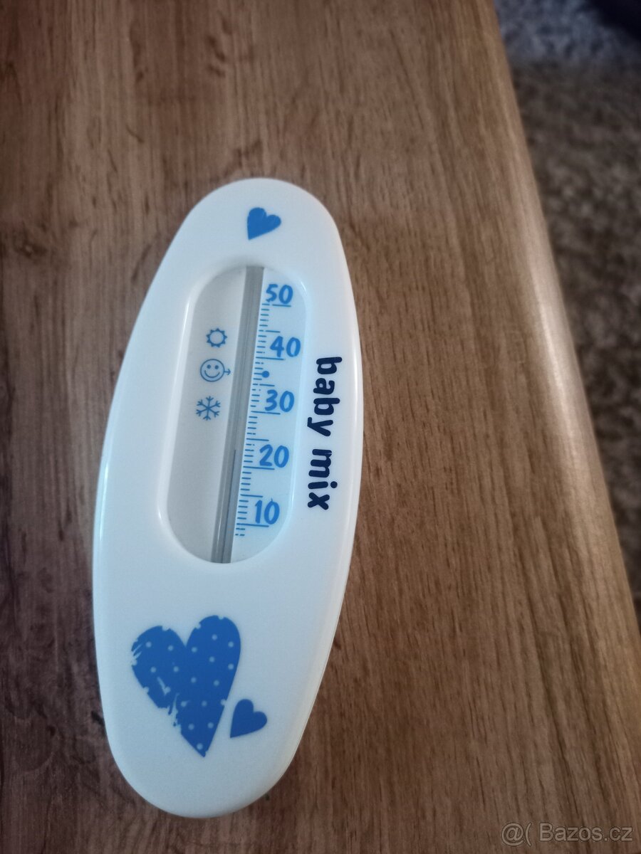 Stojan a teploměr