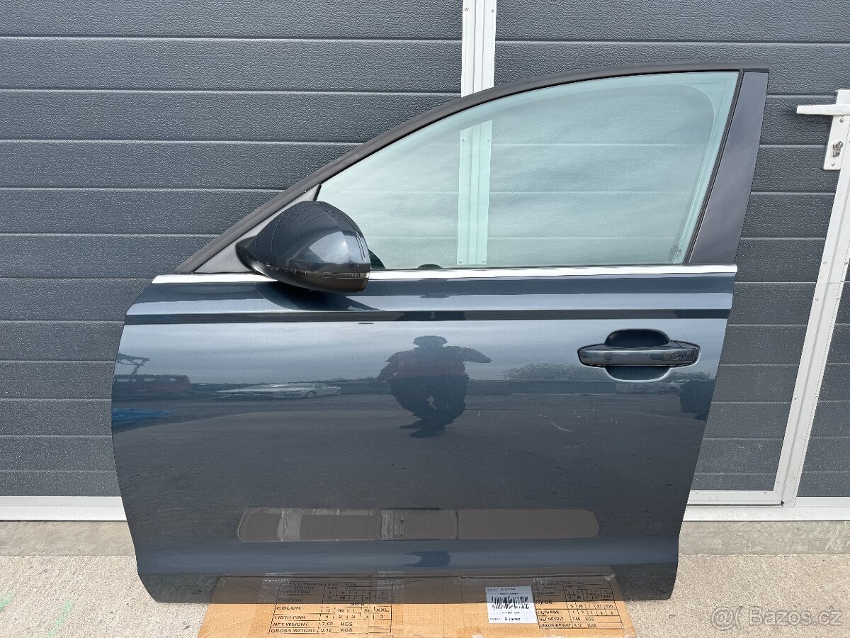 Přední levé dveře Audi A6 C7 4G, barva LX5N