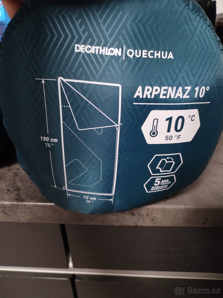 Kempingový spací pytel Arpenaz 10°