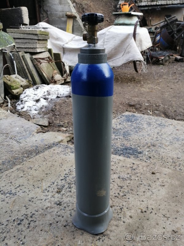 Kyslík 8 l 15 mpa malý autogan