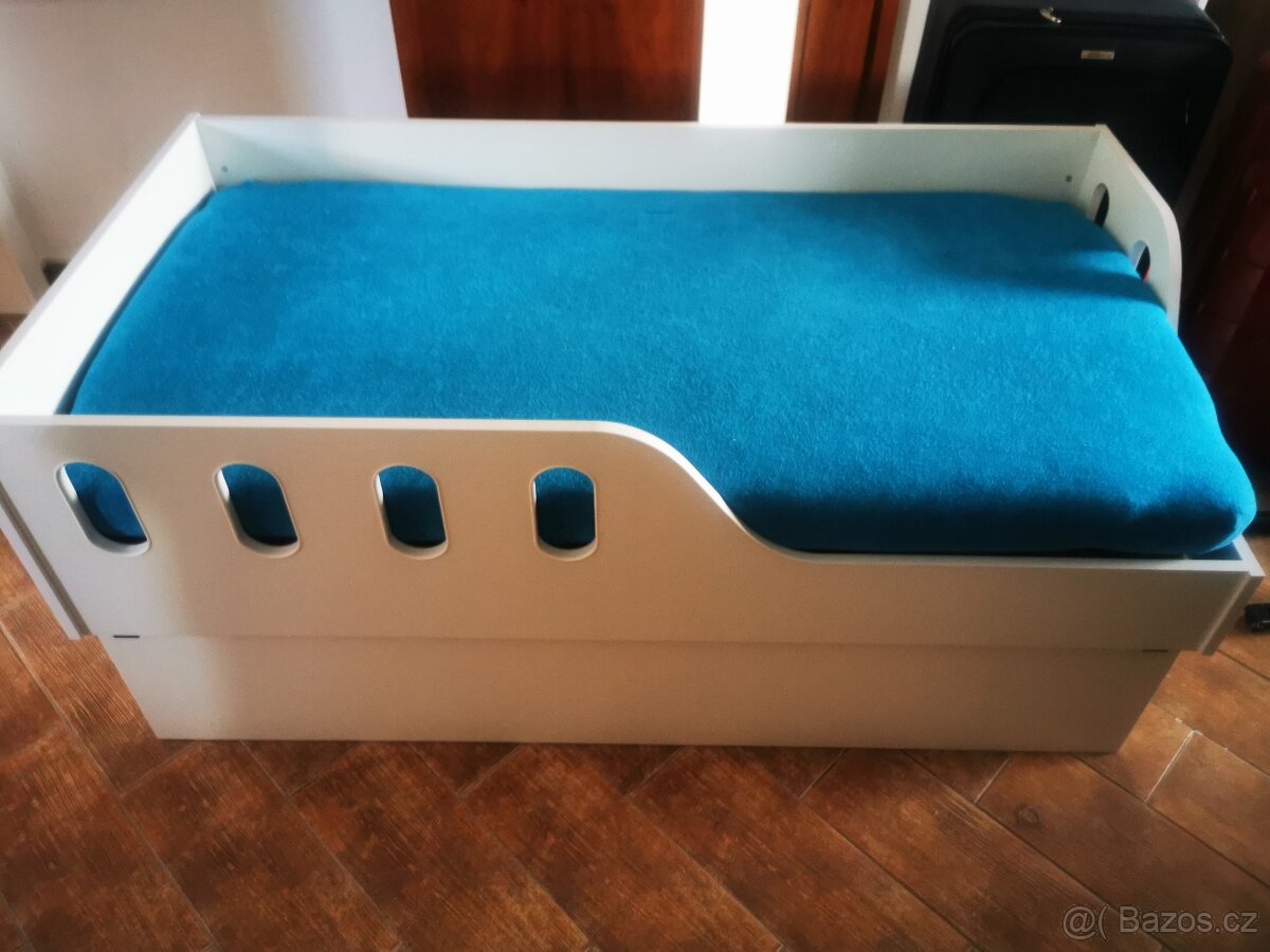 Dětská postel Montessori COCO