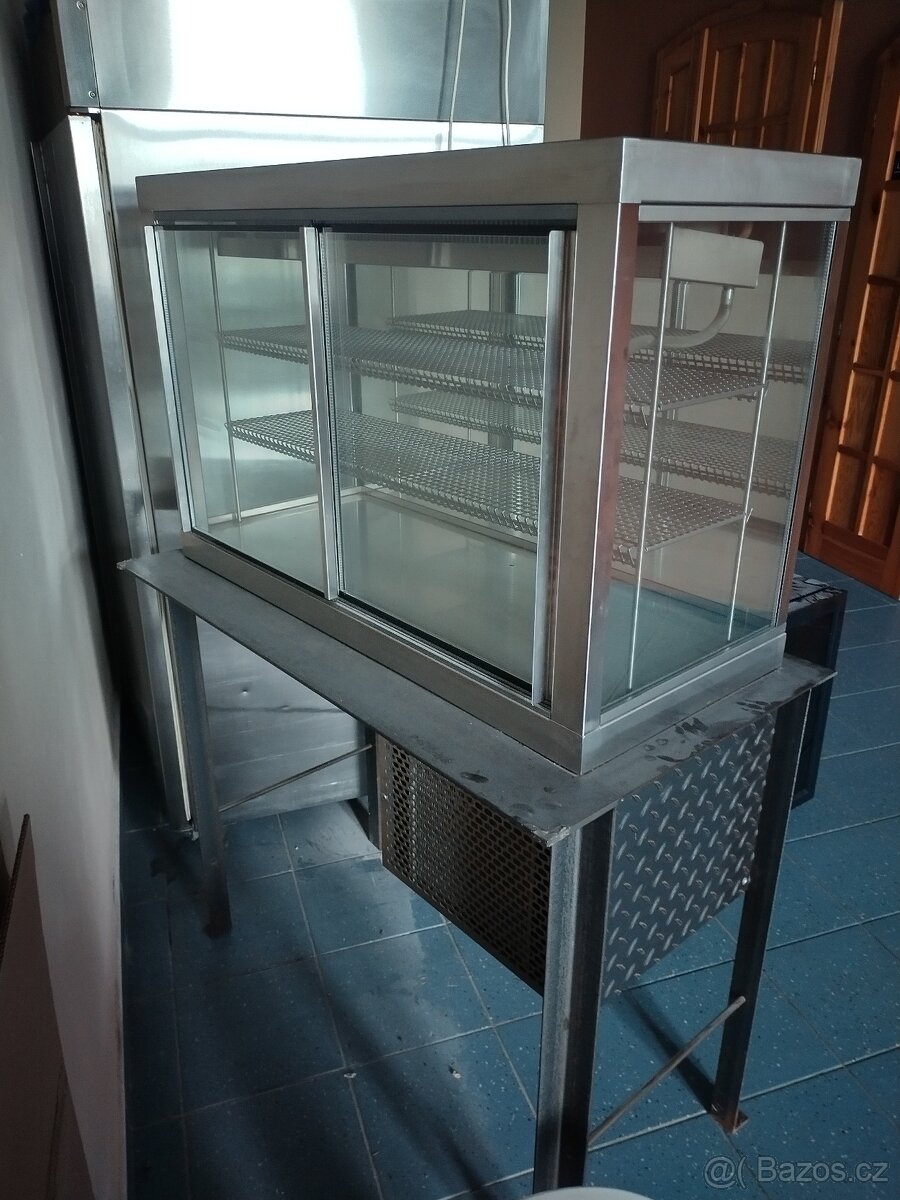 Vitrína Dortmund 100 NS