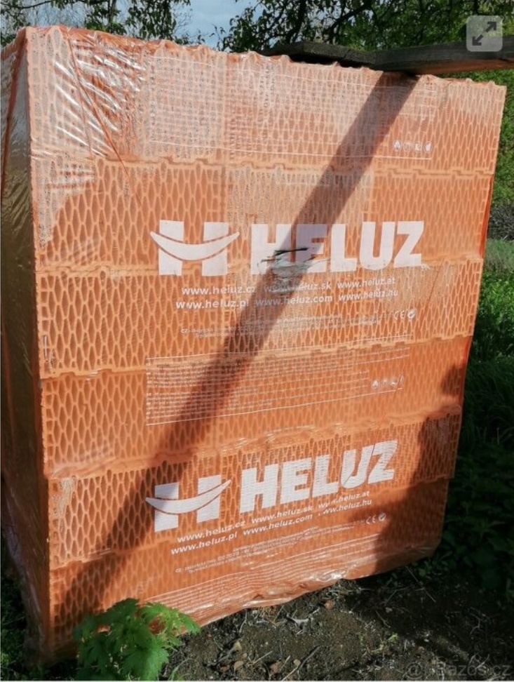 HELUZ PLUS 44 broušená cihla