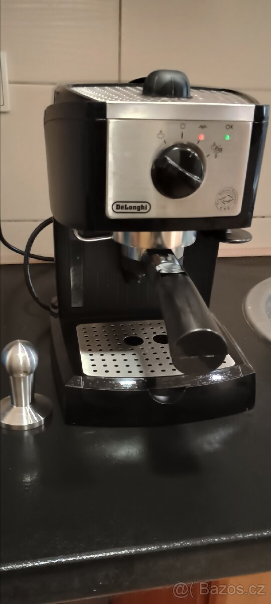 Pákový kávovar DeLonghi