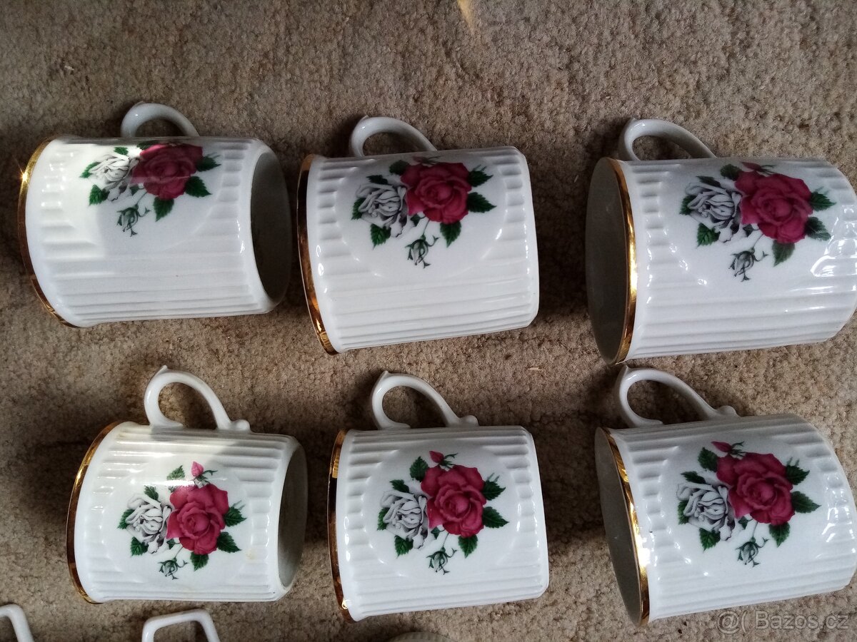 Hrnky Czechoslovakia růže 6 ks