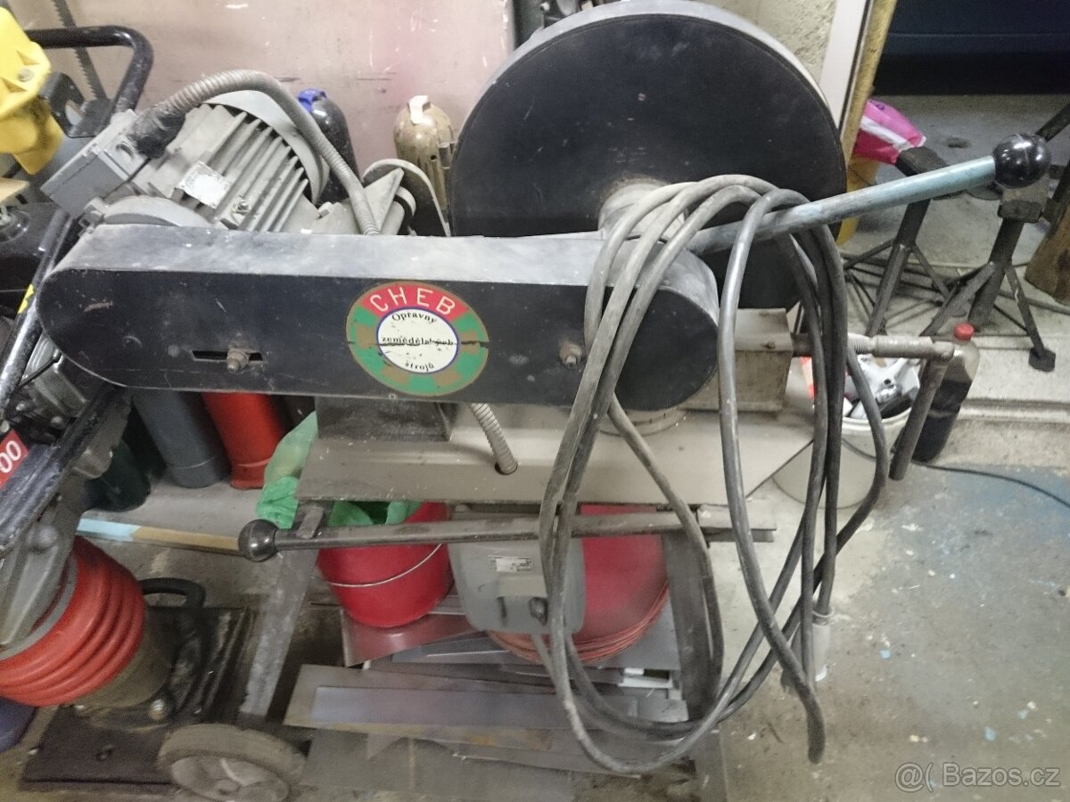 Kotoučová pila na kov