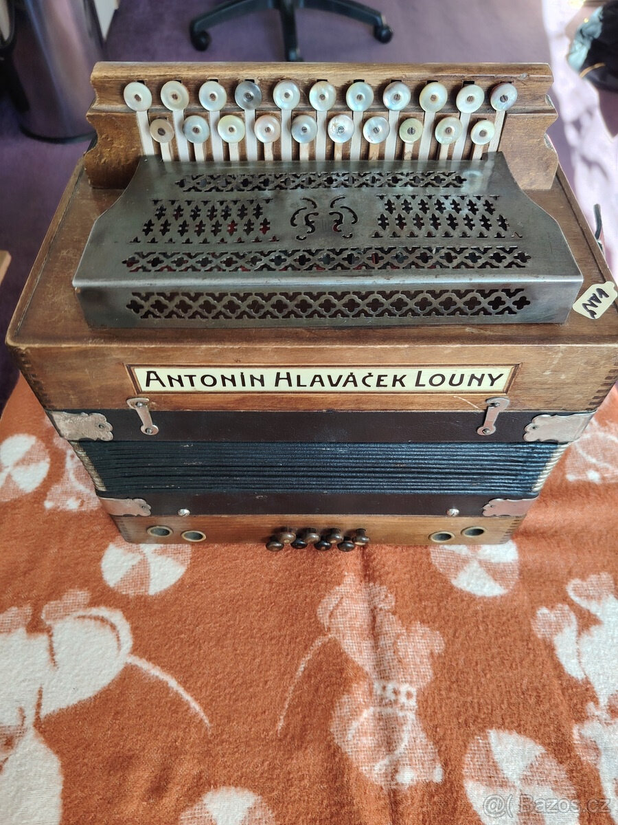 HELIGONKA ANT. HLAVÁČEK