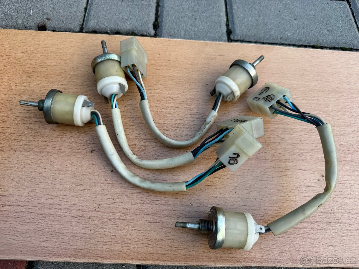 Volha Gaz 24,2410,nové vypínače sloupku osvětlení interiéru