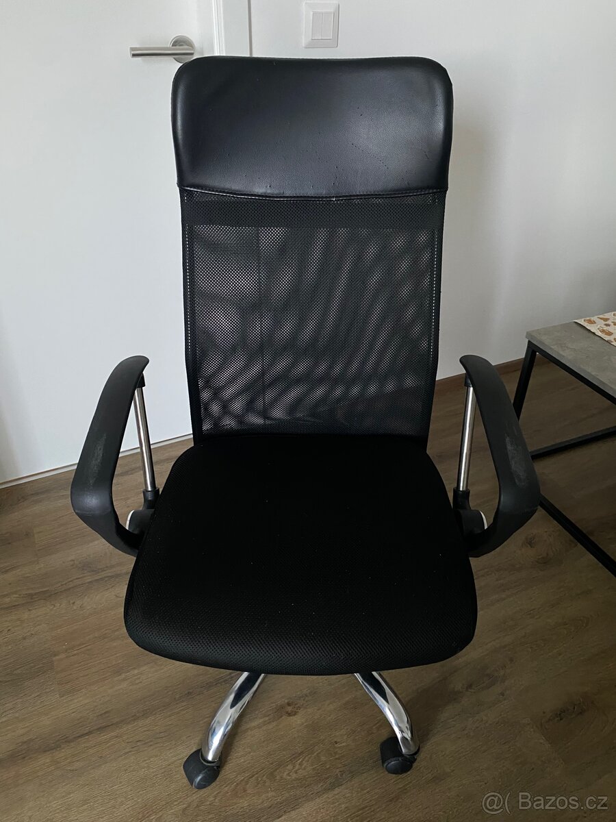 Kancelářská židle