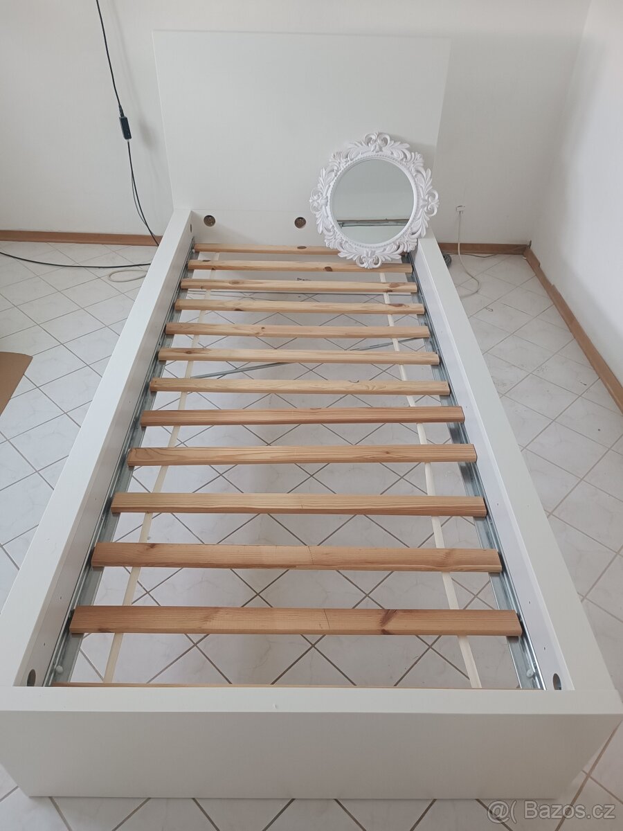 Prodám jednolůžko IKEA malm 90x200