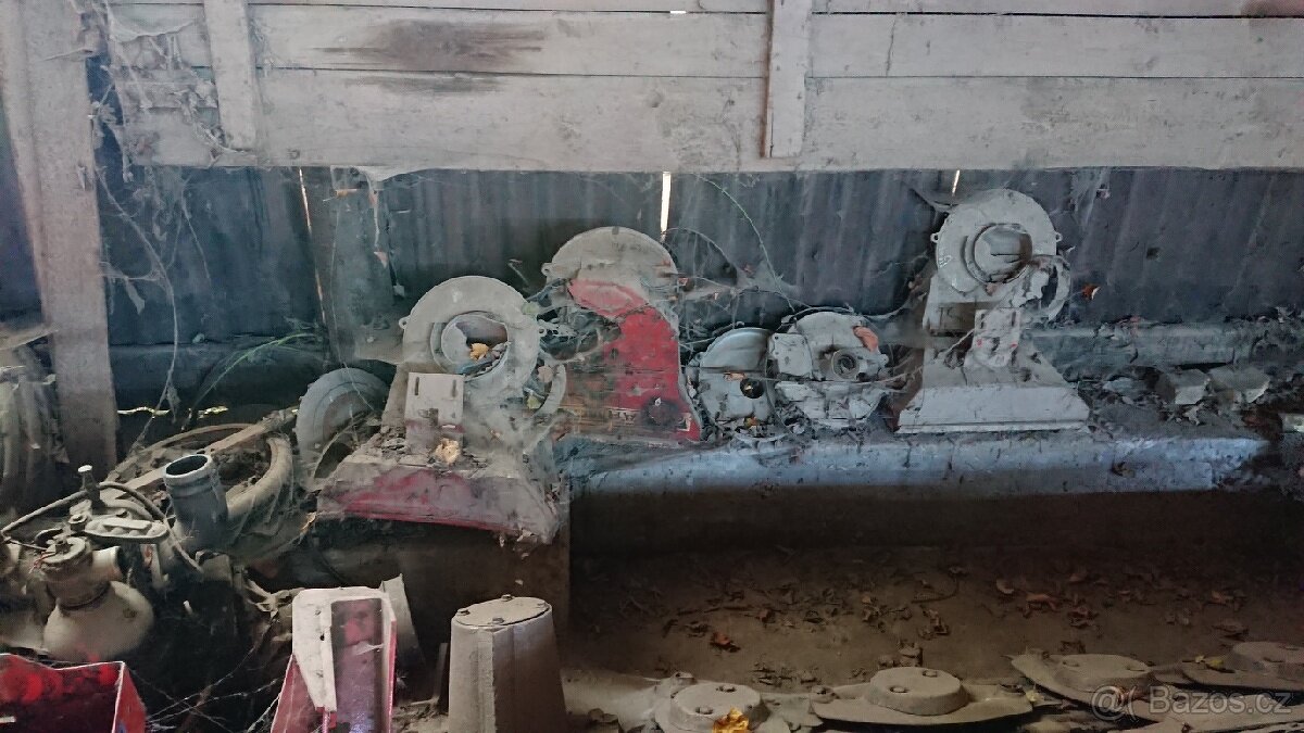 Secí stroj Harmonia