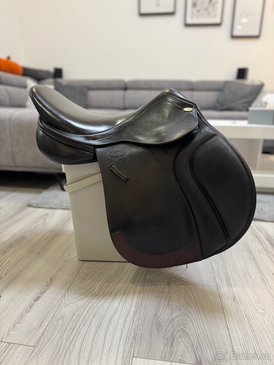 Sedlo Kentaur hermesso