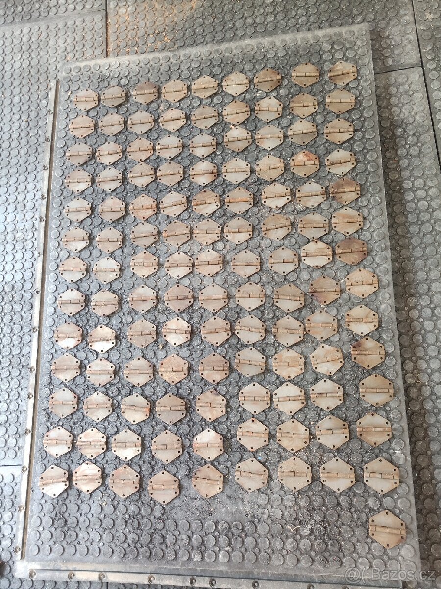 Pant stěžejka hexagon