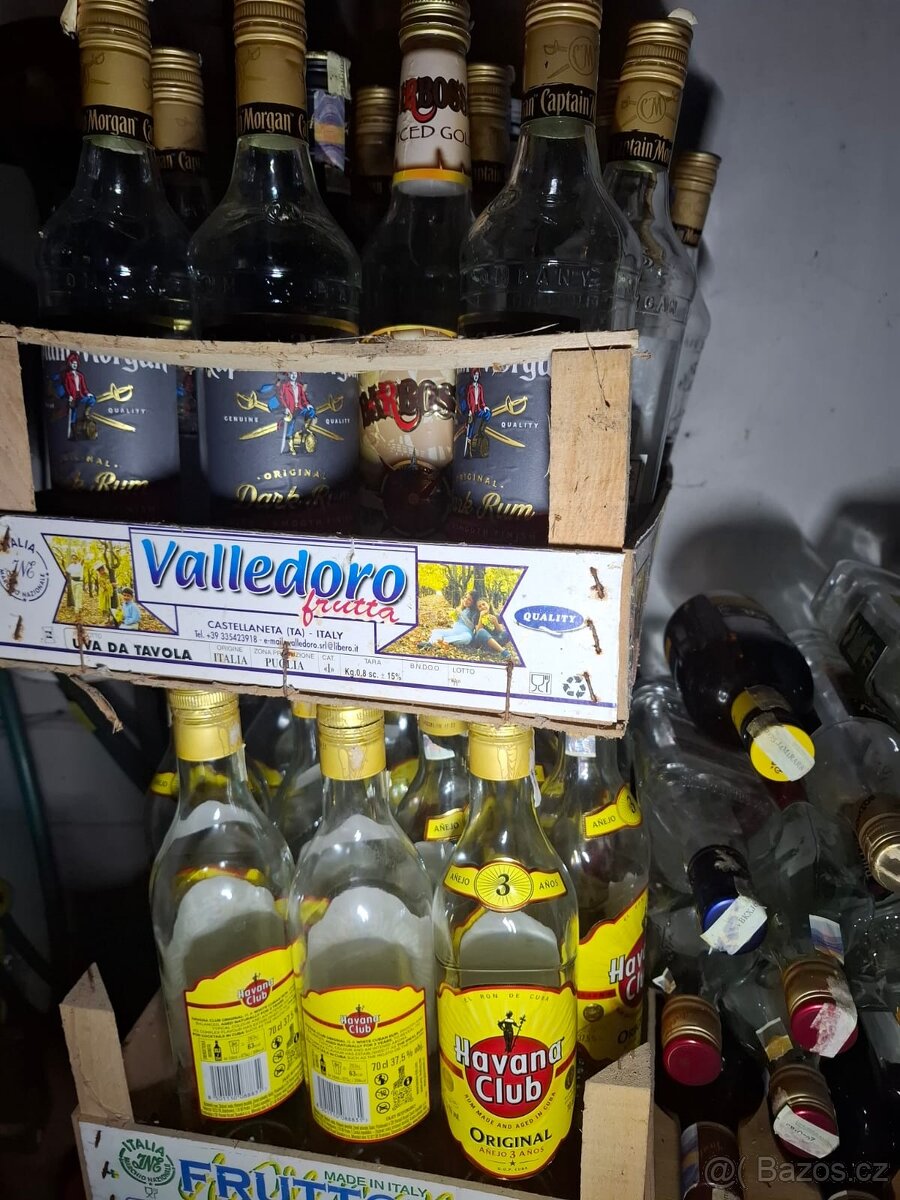 Skleněné láhve 0,7l