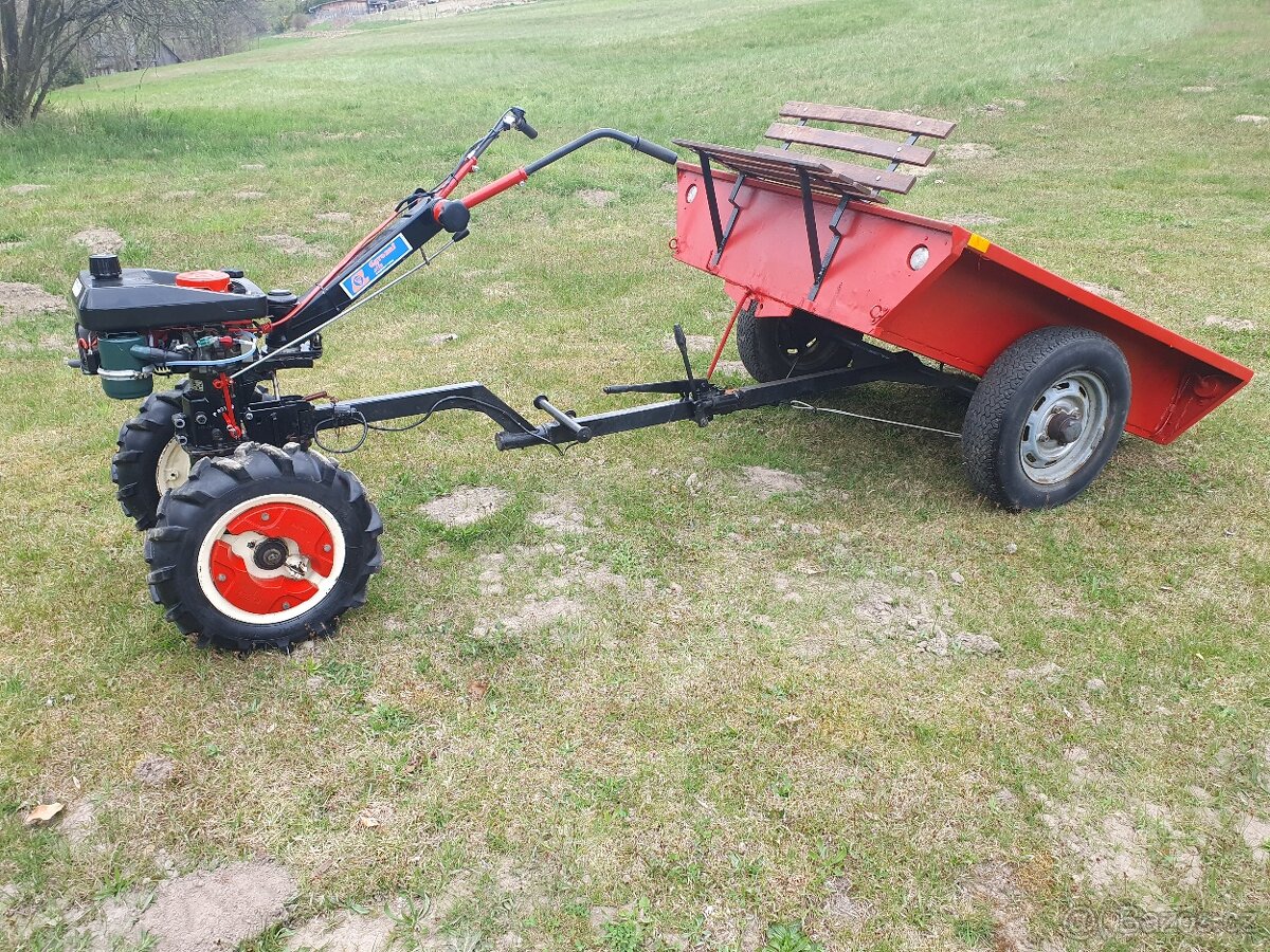 Prodám český malotraktor Vari, dobrý stav