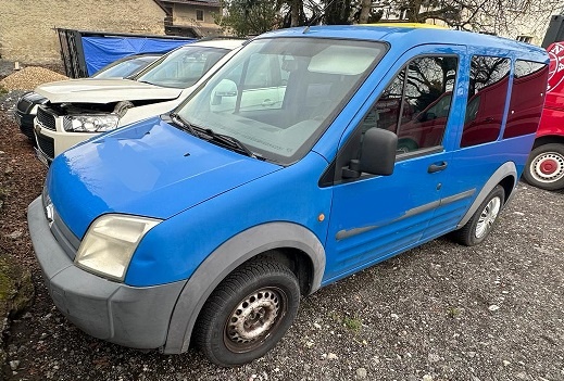 Ford Turneo Connect 210S + motor