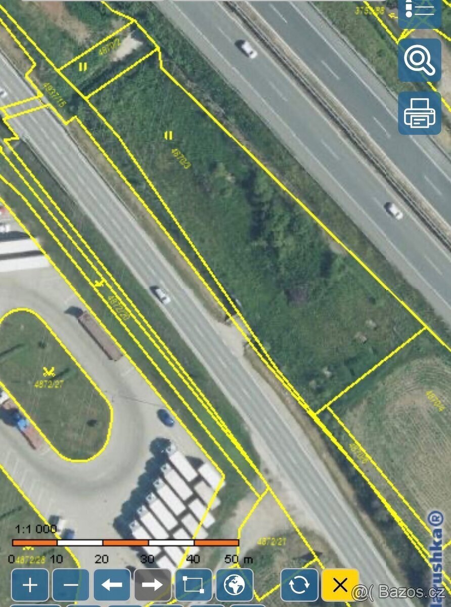 Komerční pozemek Hustopeče 2300m2