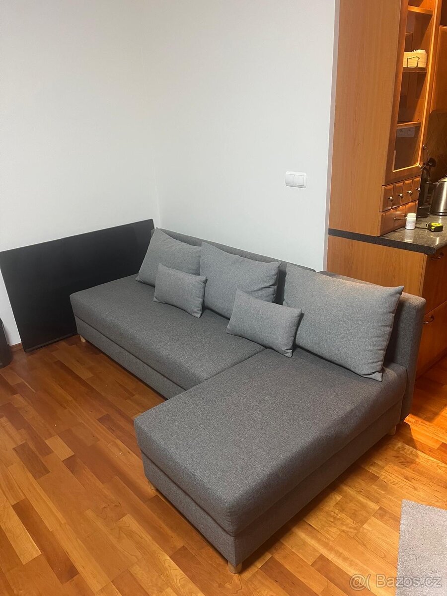 Rozkládací pohovka s lenoškou HAMPEN šedý potah