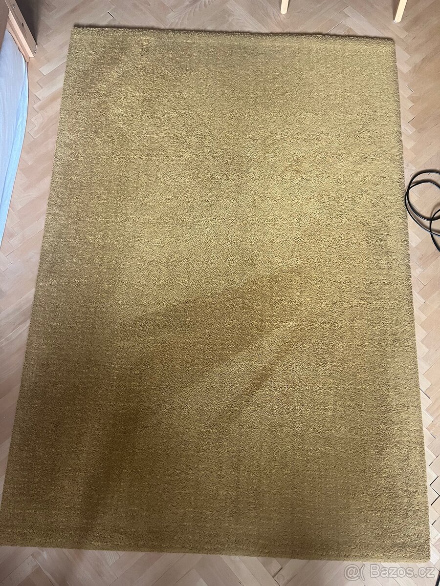 Koberec 200x140 Ikea