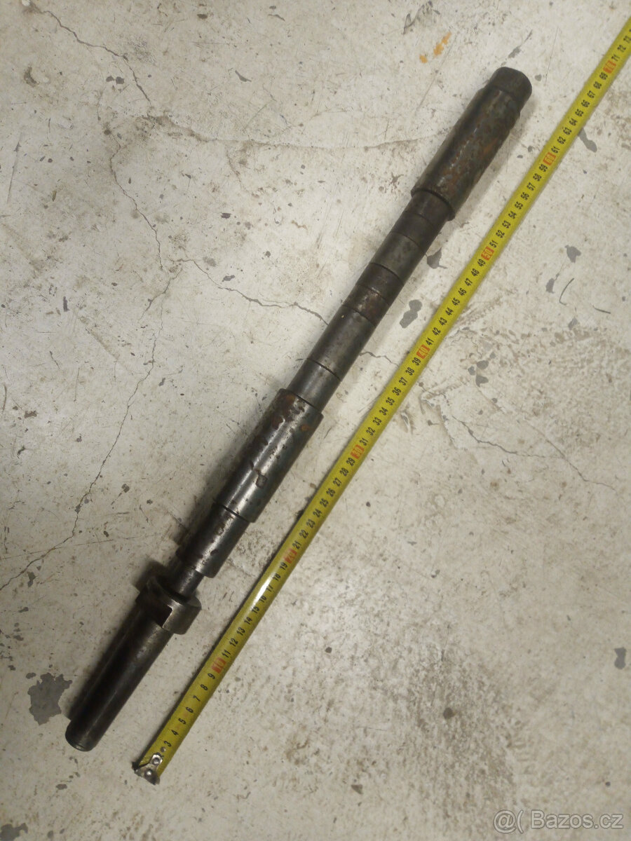Hřídele na frézku MK4 a ISO40