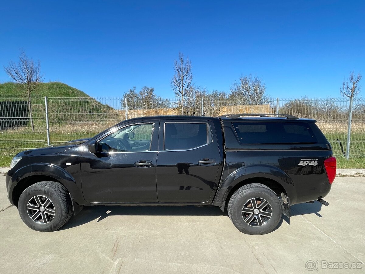 Nissan Navara 2.3d