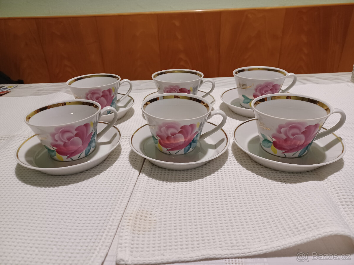 Porcelánová sada na čaj