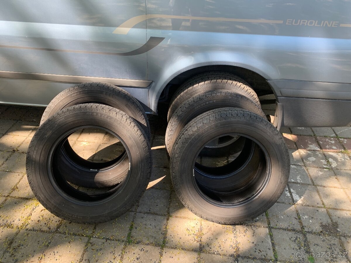 Matador Maxilla 2, 205/65 R16C