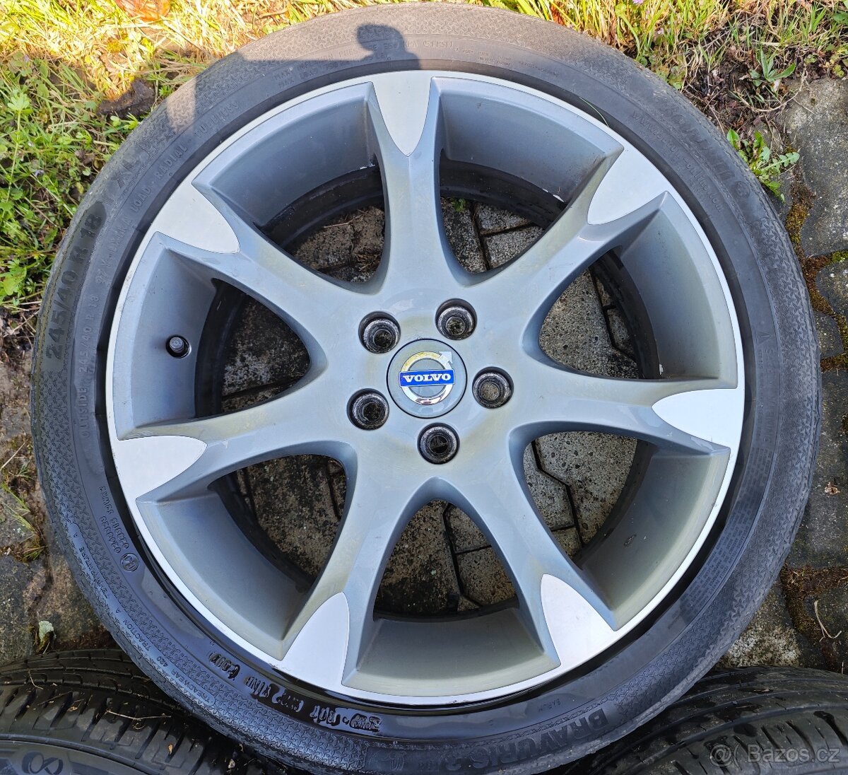 Prodám 4 kola VOLVO